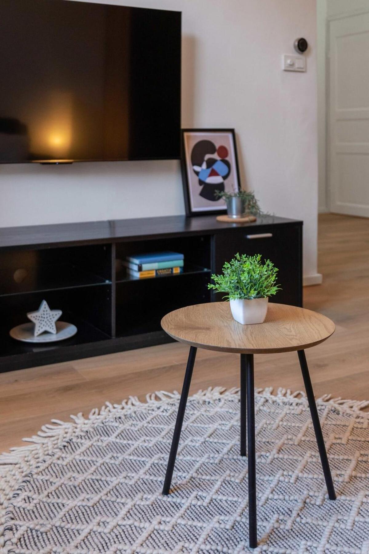 Niko'S Apartment Urban Stay Zagreb Exteriör bild
